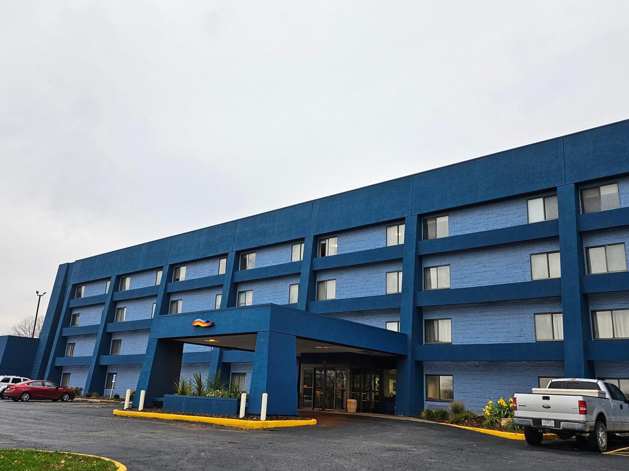 Days Inn By Wyndham Davenport Kültér fotó